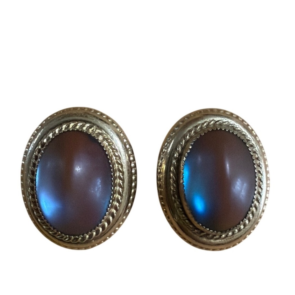 Vintage Gold Tone Oval Blue Brown Cats Eye Cabochon Clip On Earrings Classic